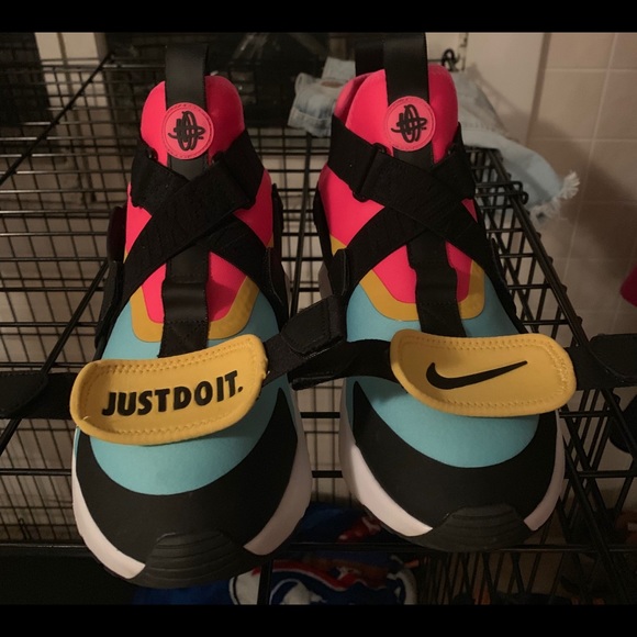 Nike men’s Air huarache city multicolor - Picture 1 of 2